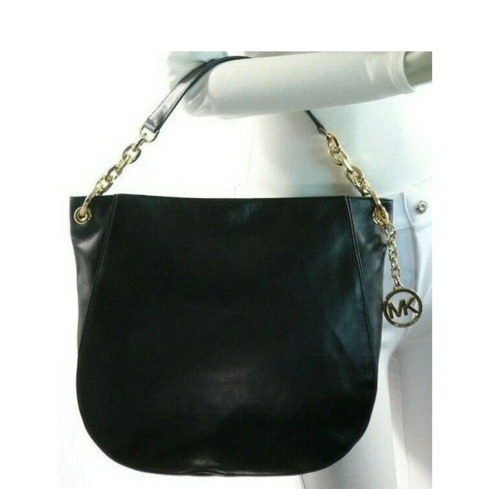 Michael Kors Stanthorpe Large Black Leather Shoulder Bag.